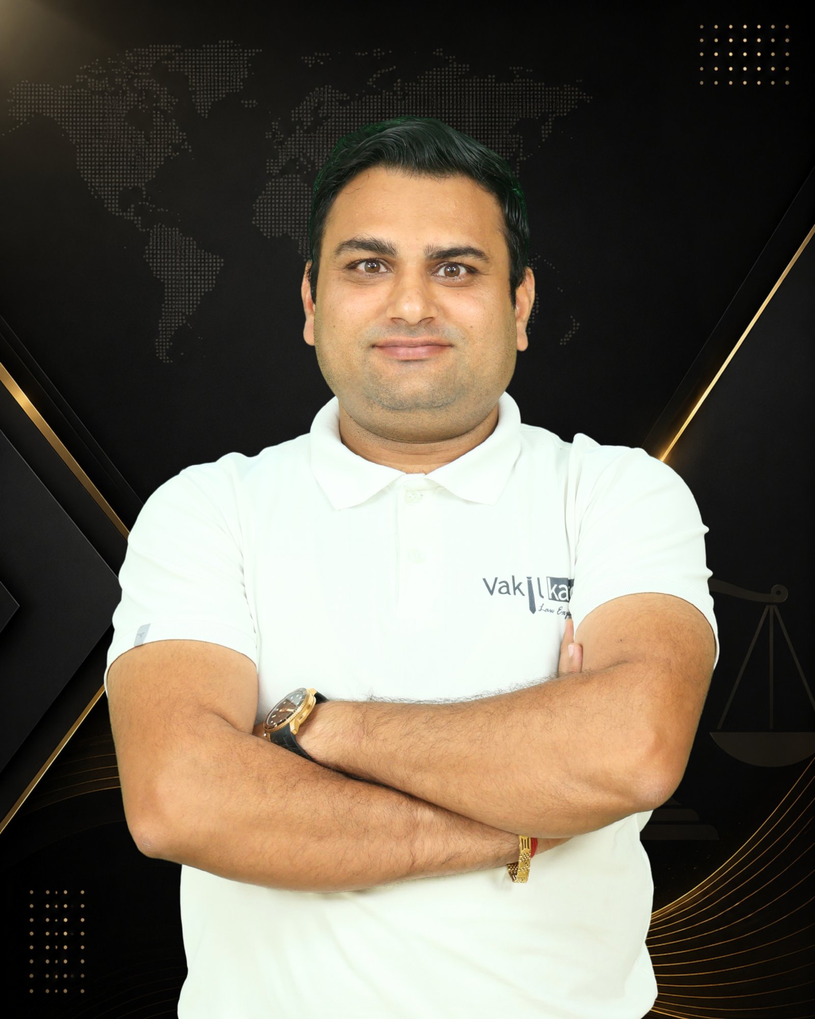 Satender Saini, Founder & Director of Vakilkaro